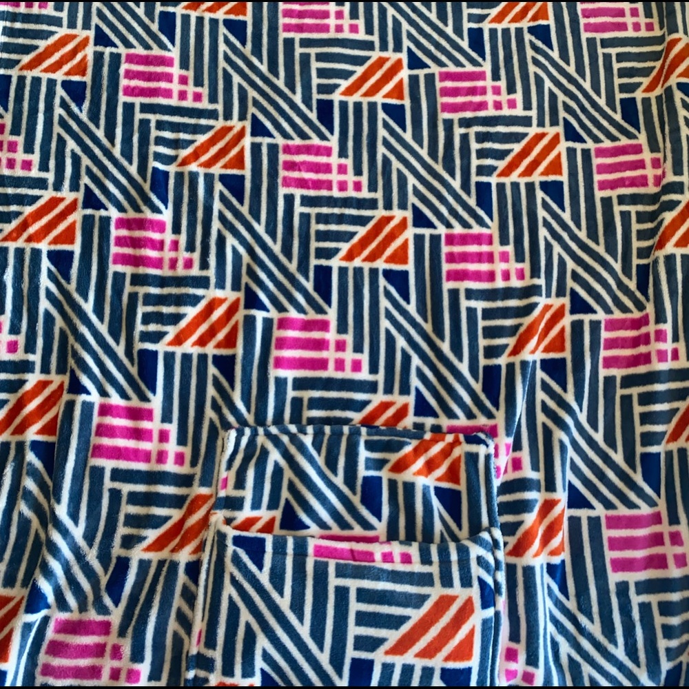 Vera Bradley Fleece Travel Blanket